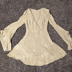 Free People Embroidered Dress Jasmine Flare Sleeves Size 0 Floral